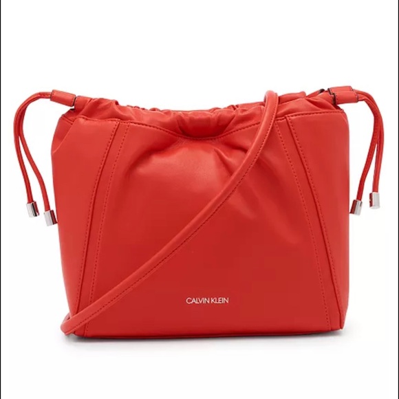 ☃️$20 Off☃️Calvin Klein Sienna Crossbody in Crimson
